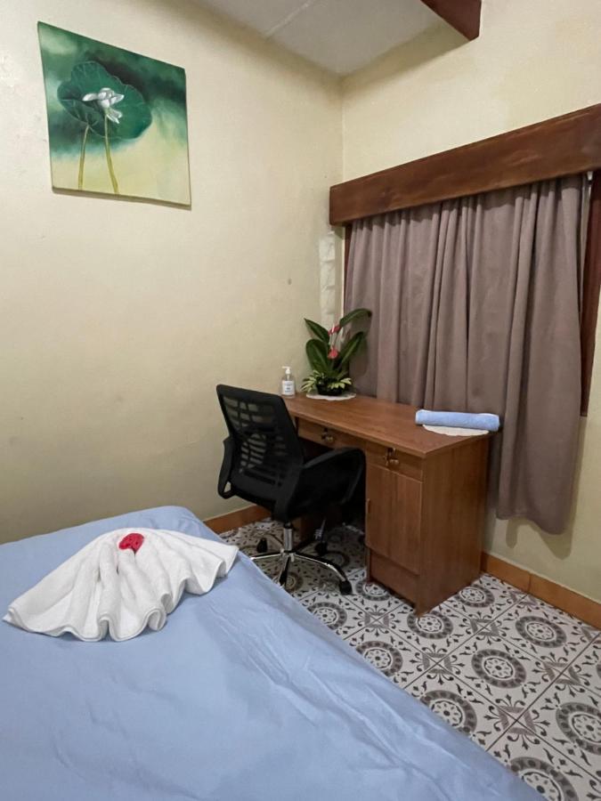 Janessa'S Dwellery Bed & Breakfast พอร์ตวิลา ภายนอก รูปภาพ